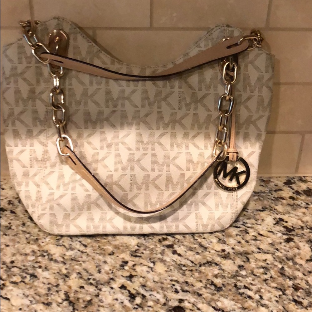 Michael Kors purse
